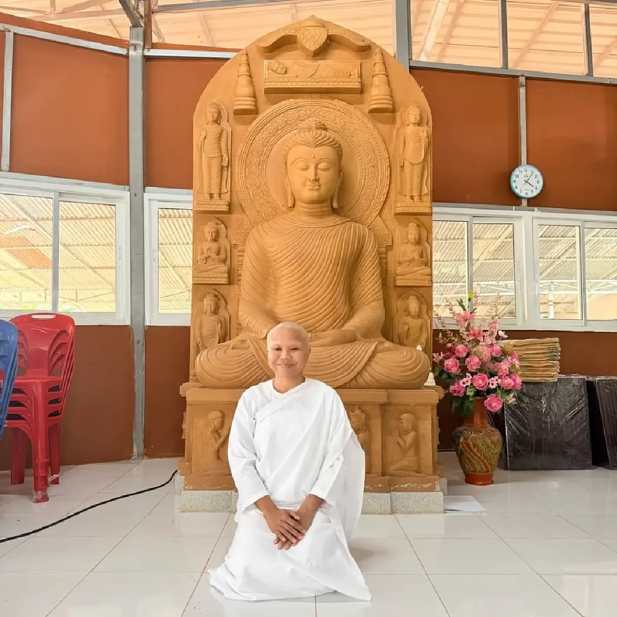 อนุโมทนาบุญ  เจ้าของบท "ละม่อม ไข่ตุ้ม" ละทางโลกเข้าพิธีบวชชี