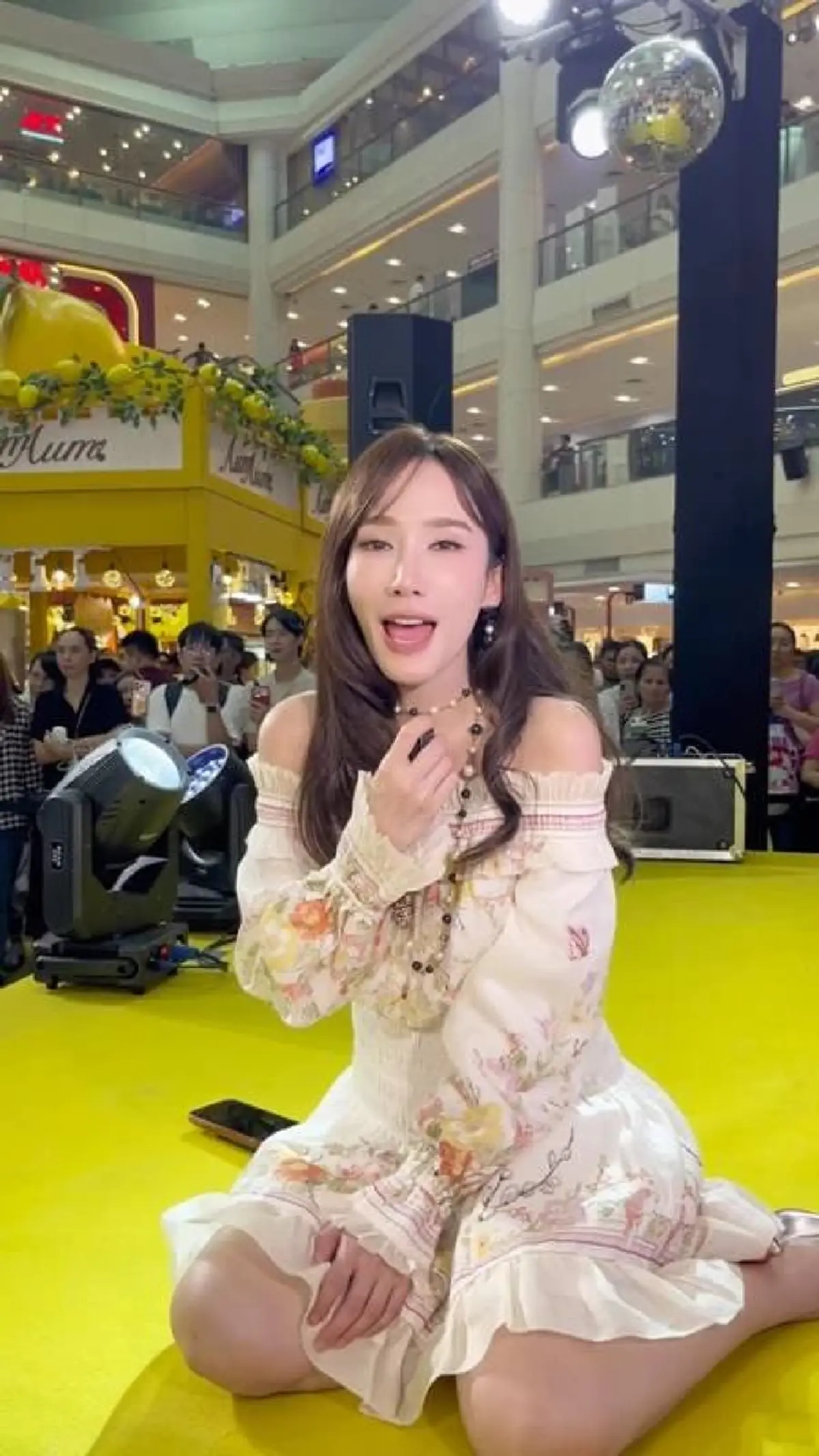 "อั้ม พัชราภา" พูดแล้ว เหตุผลไม่ไป "งานแต่งณเดชน์ - ญาญ่า"