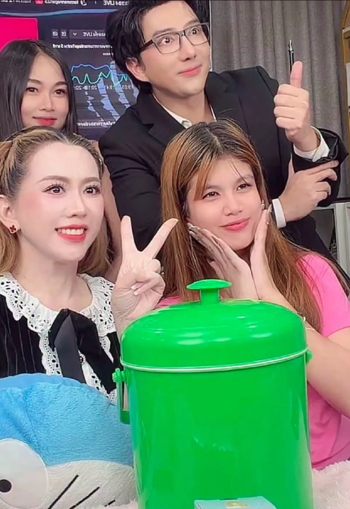 ได้เยอะมาก "น้องแบม" รับไลฟ์ไม่กี่ชั่วโมงค่าจ้างพุ่งแรง