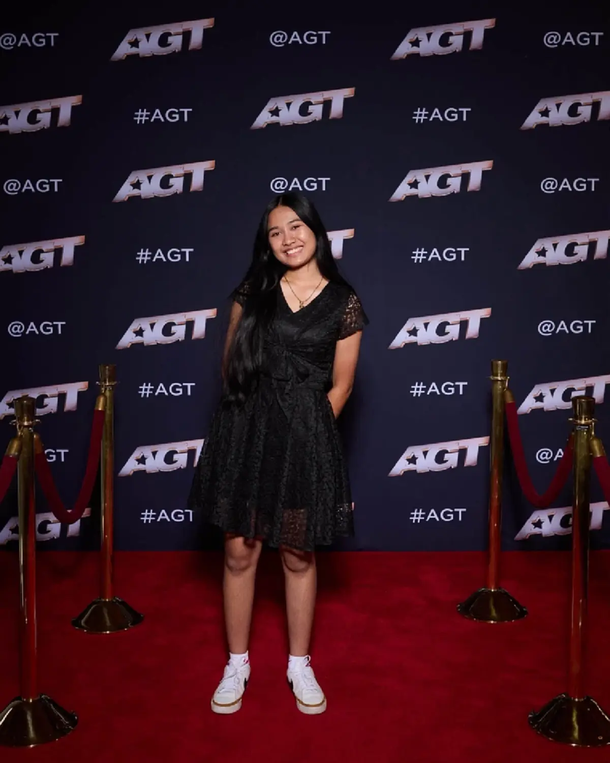 กระหึ่มโลก  "เนเน่ รอยัล" สาวน้อยภูเก็ตวัย 16 ปี คว้า 4 ผ่านเวทีดัง