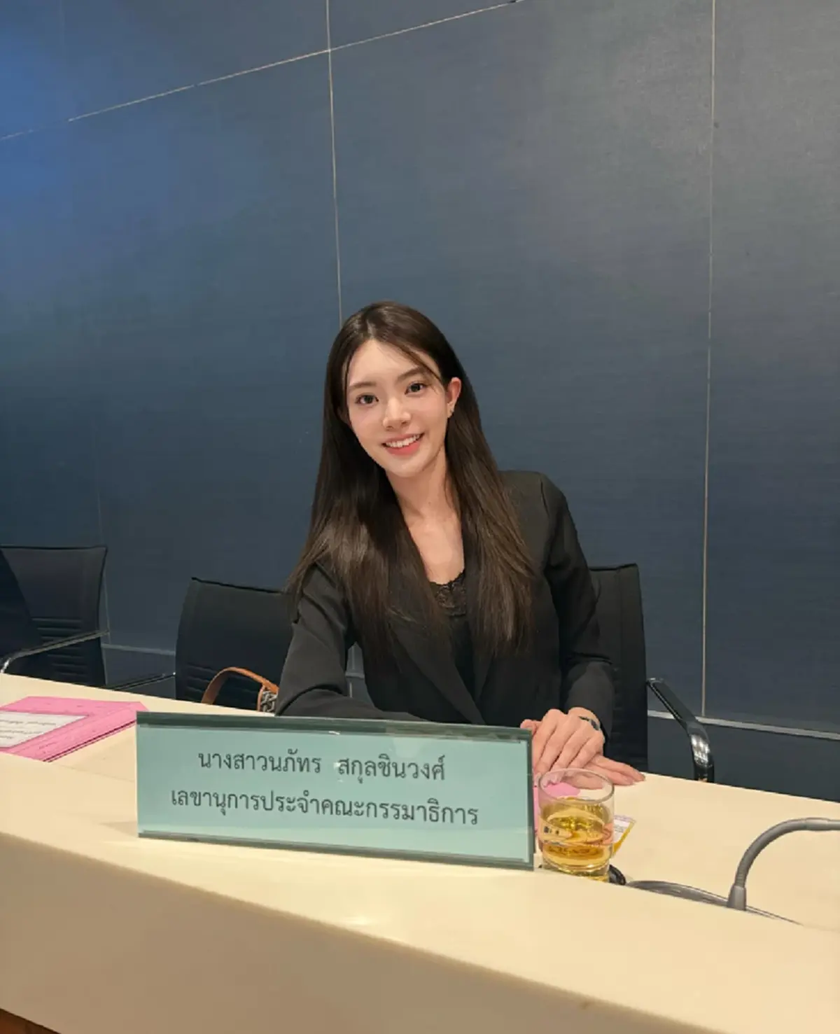 เปิดวาร์ป ทนายบุญ นภัทร เจ้าของรอยยิ้มหวาน สวย เก่ง ครบเครื่อง