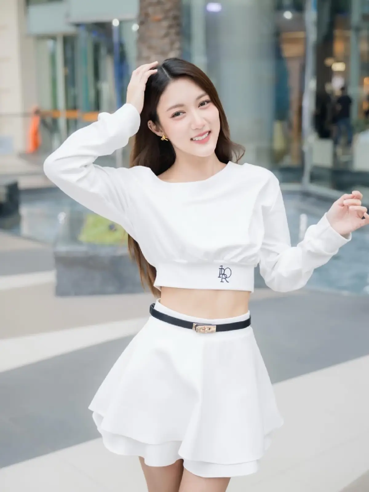 โตเป็นสาวแล้ว  "น้องใยไหม" ฉลองวันเกิดวัย 21 ปี ลุคใหม่สวยฉ่ำ
