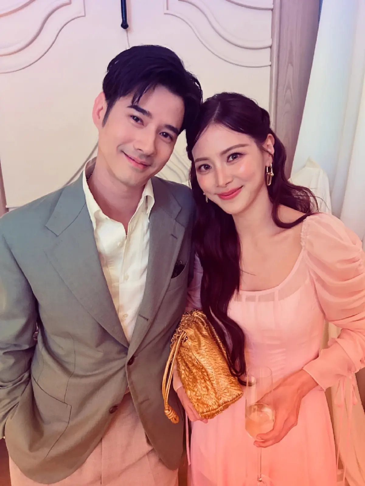 16 ปีที่รอคอย "พี่โชน-น้องน้ำ" เจอกันอีกครั้ง ทำแฟนๆ ใจฟู