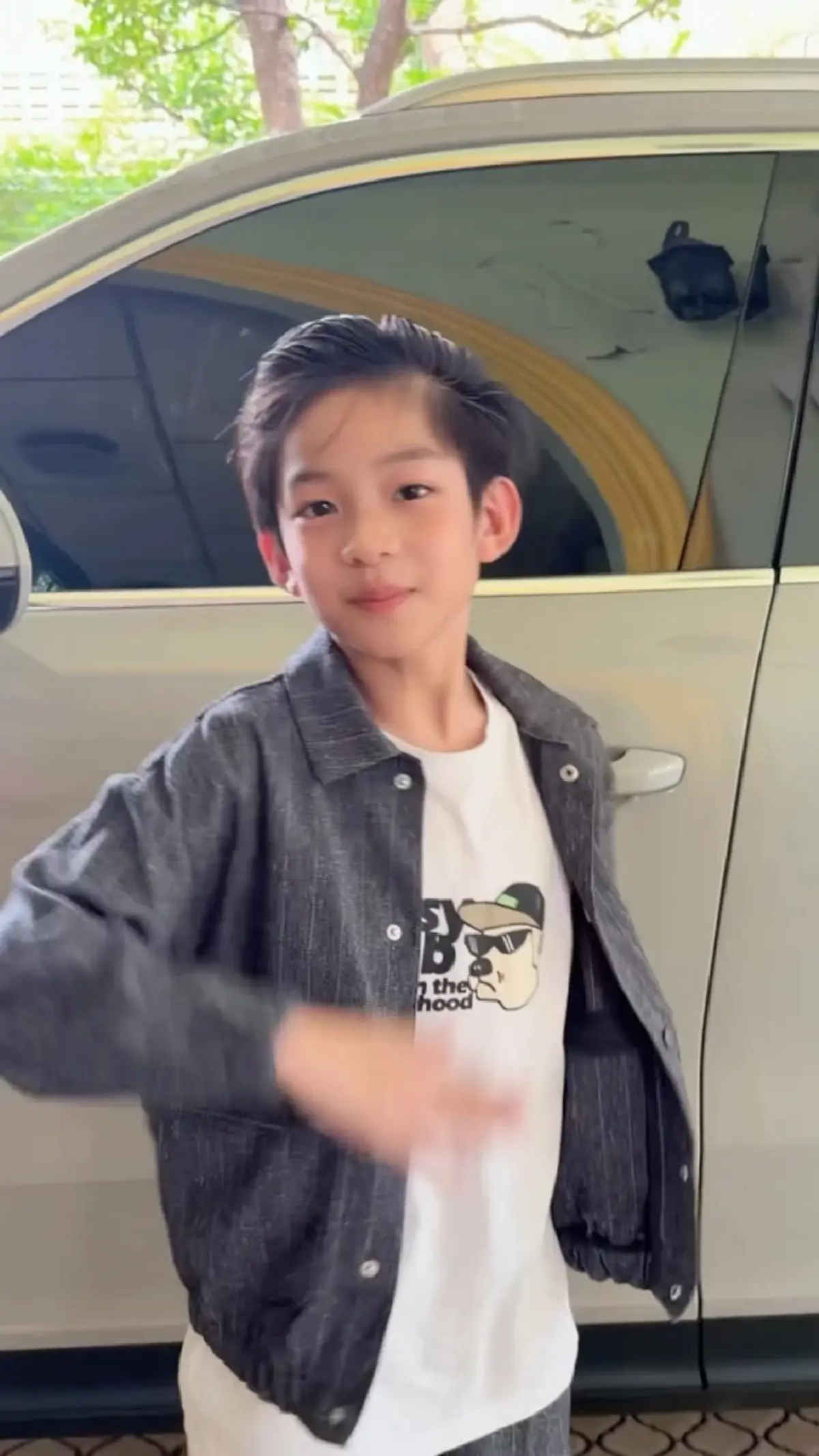 ออร่าจับ! "น้องเรซซิ่ง" ยิ่งโตยิ่งหล่อ "แม่แพท ณปภา" ยังกรี๊ดลั่น