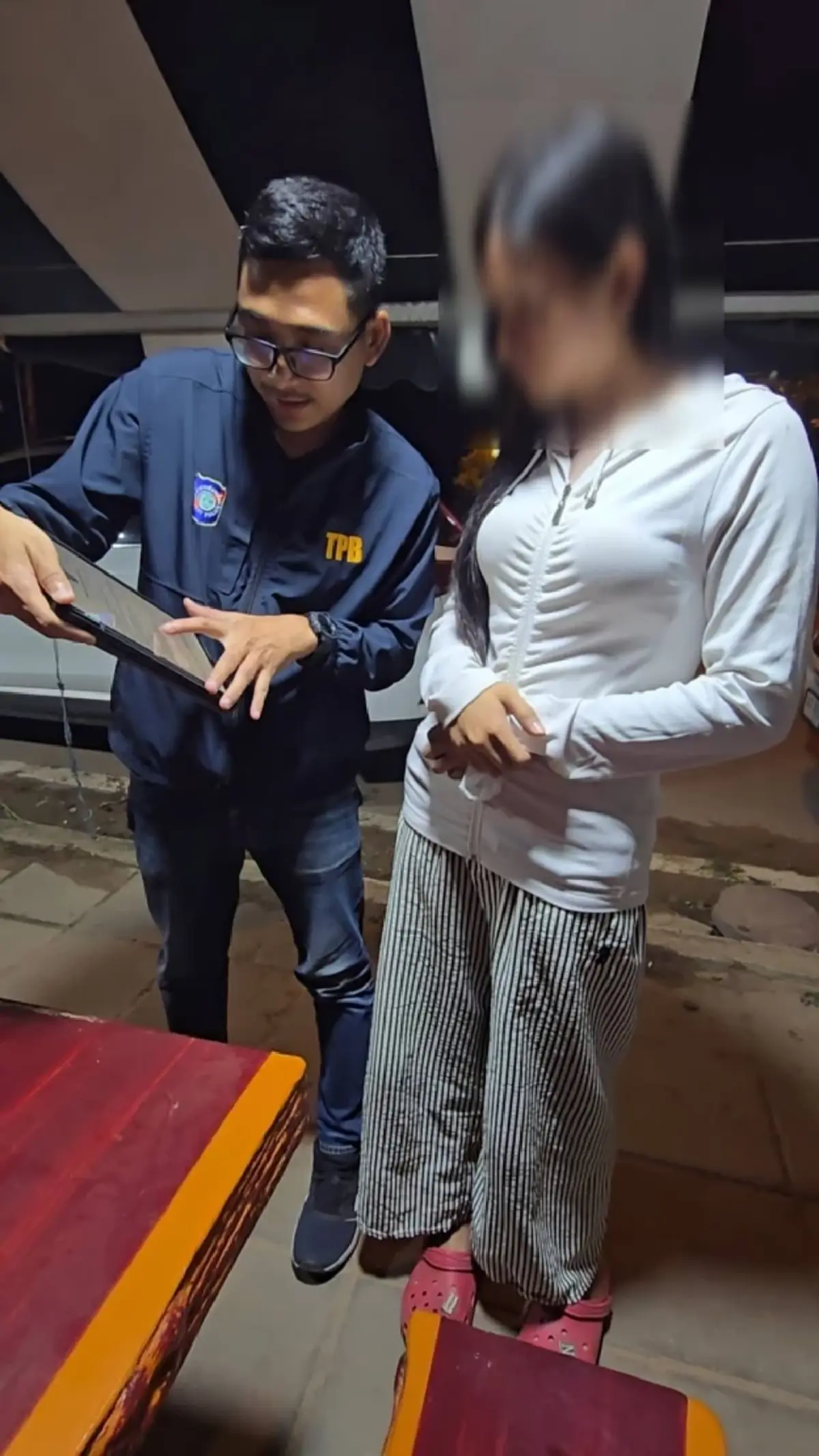 ตำรวจท่องเที่ยวพัทยารวบ 4 ผู้ต้องหาปล้นนักท่องเที่ยวออสเตรเลีย
