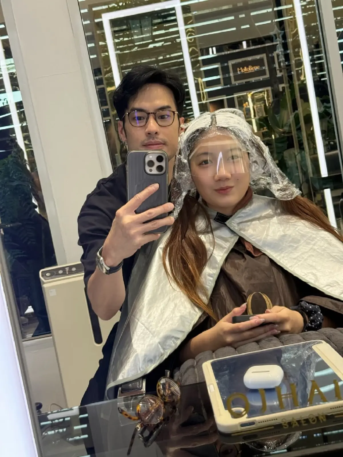 โตเป็นสาวแล้ว! "บอย ปกรณ์" สายเปย์ พาน้อง "วันใหม่" ทำสีผมลุคใหม่ 