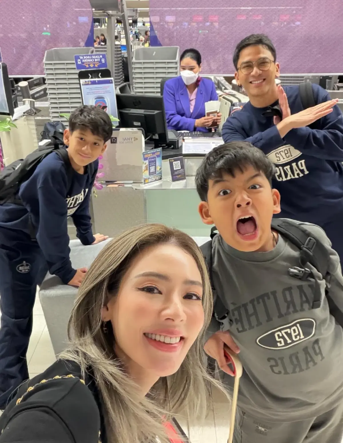 นานๆ ได้เห็น! "เอ๋ พรทิพย์" อวดภาพลูกชาย วัย 13 ปี ไม่ค่อยยอมถ่ายรูป