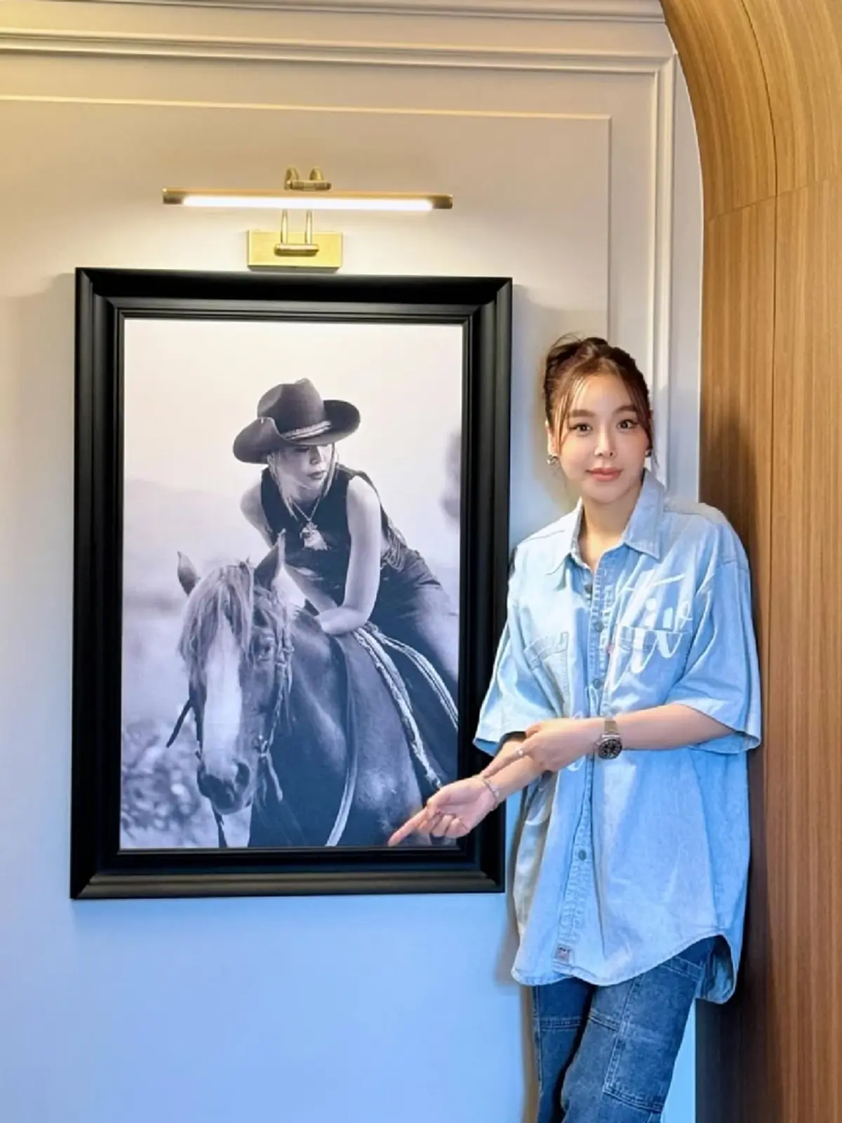 เปิดบ้านในฝันริมน้ำ "ซานิ AF " ทุ่มงบสร้างบ้านสไตล์คาเฟ่เขาใหญ่ 