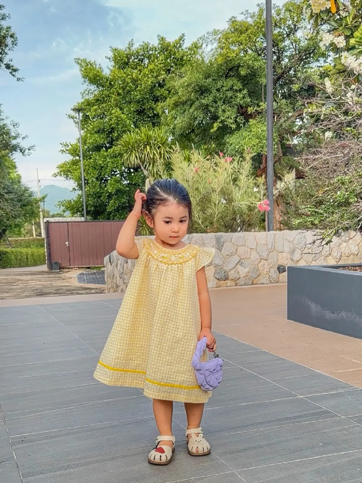 ยิ่งโตยิ่งสวย ลูกสาว"ยุ้ย จีรนันท์"ถอดแบบคุณแม่มาเป๊ะ 