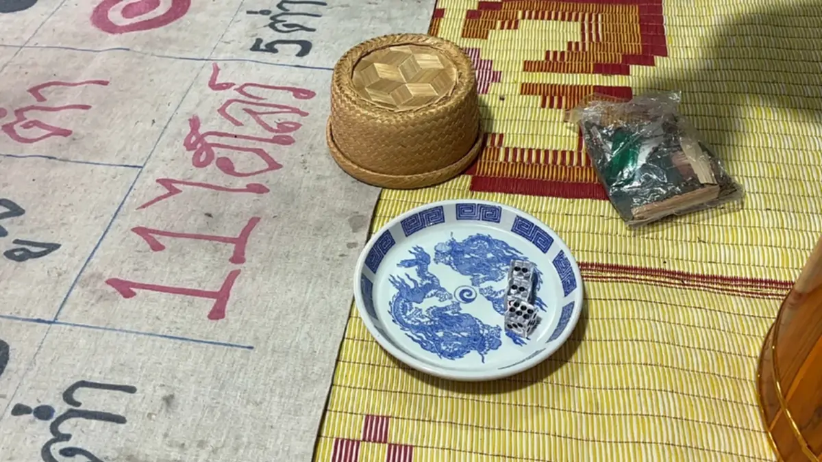 ชาวบ้านสุดทน! แจ้งเบาะแสจนวงแตก บุกฟาร์มไก่ชนเจอบ่อนไฮโล