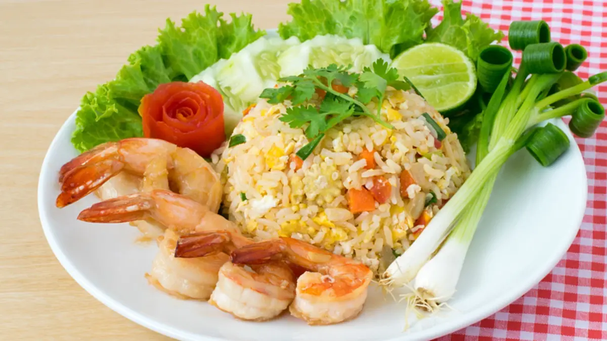 เมนูเซฟโซน หญิงญี่ปุ่นมาอยู่ไทย ยก "ข้าวผัดไทย" อร่อยทุกร้าน