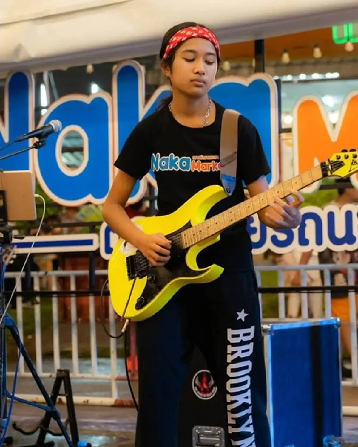 กระหึ่มโลก  "เนเน่ รอยัล" สาวน้อยภูเก็ตวัย 16 ปี คว้า 4 ผ่านเวทีดัง