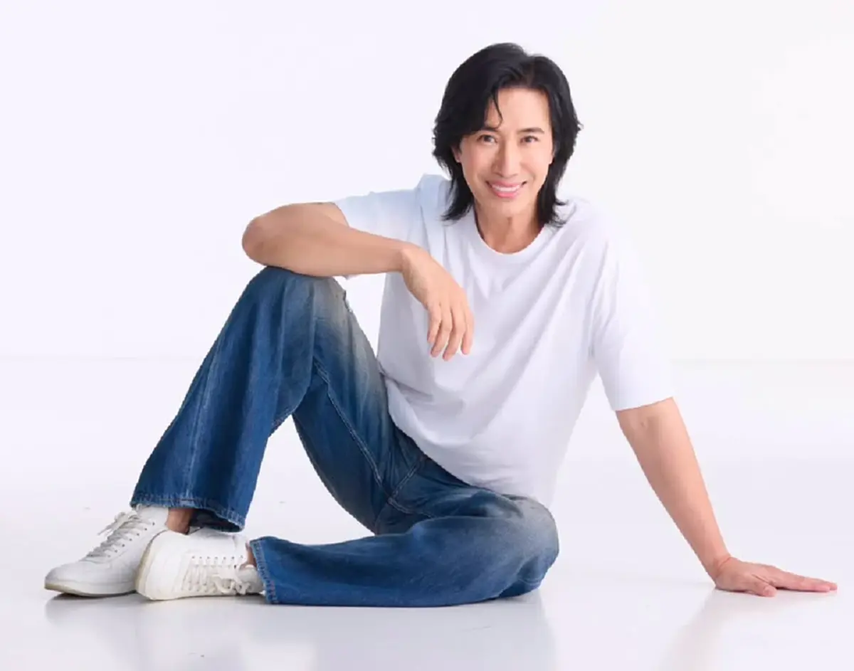 ฮือฮา "หนุ่ม กรรชัย" ในลุคเท่สุดคลาสสิก แต่แฟนคลับโฟกัสผิดจุด