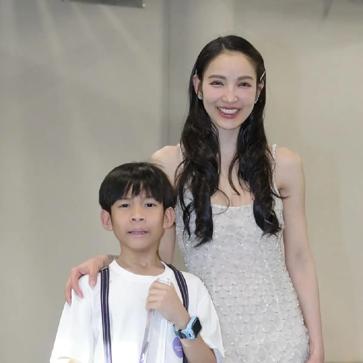 ออร่าจับ! "น้องเรซซิ่ง" ยิ่งโตยิ่งหล่อ "แม่แพท ณปภา" ยังกรี๊ดลั่น