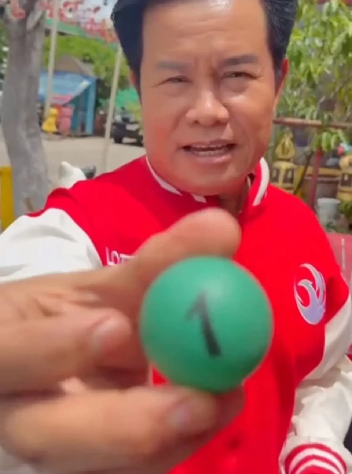 ส่อง มนต์สิทธิ์ คำสร้อย ล้วงไหวัดแก้วฟ้าจุฬามณี ฮือฮาเลขที่ได้