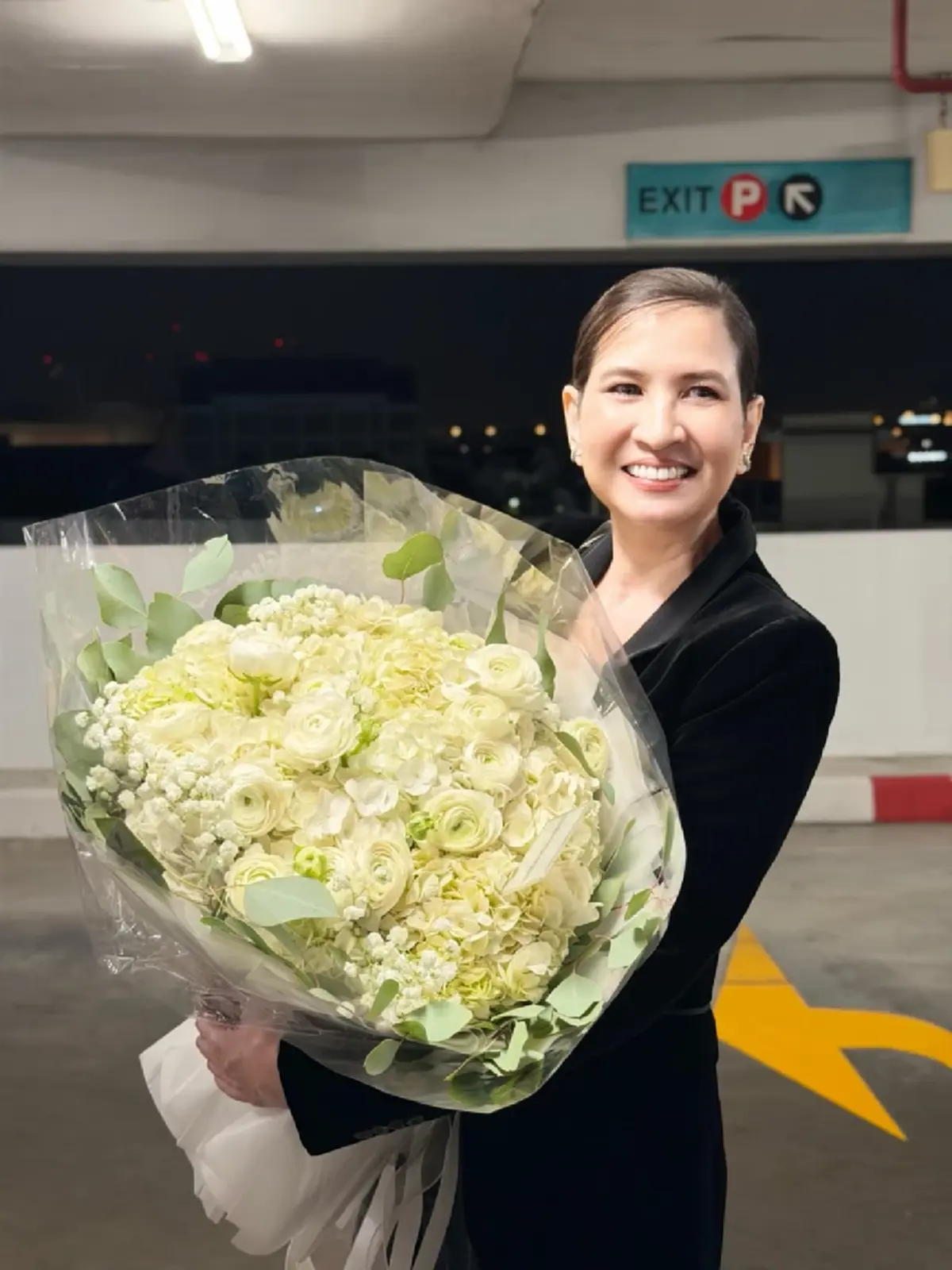 ภาพล่าสุด ลูกชายนางเอกดัง โตเป็นหนุ่มวัย 23 ปี ลุคนายแบบสุดคูล