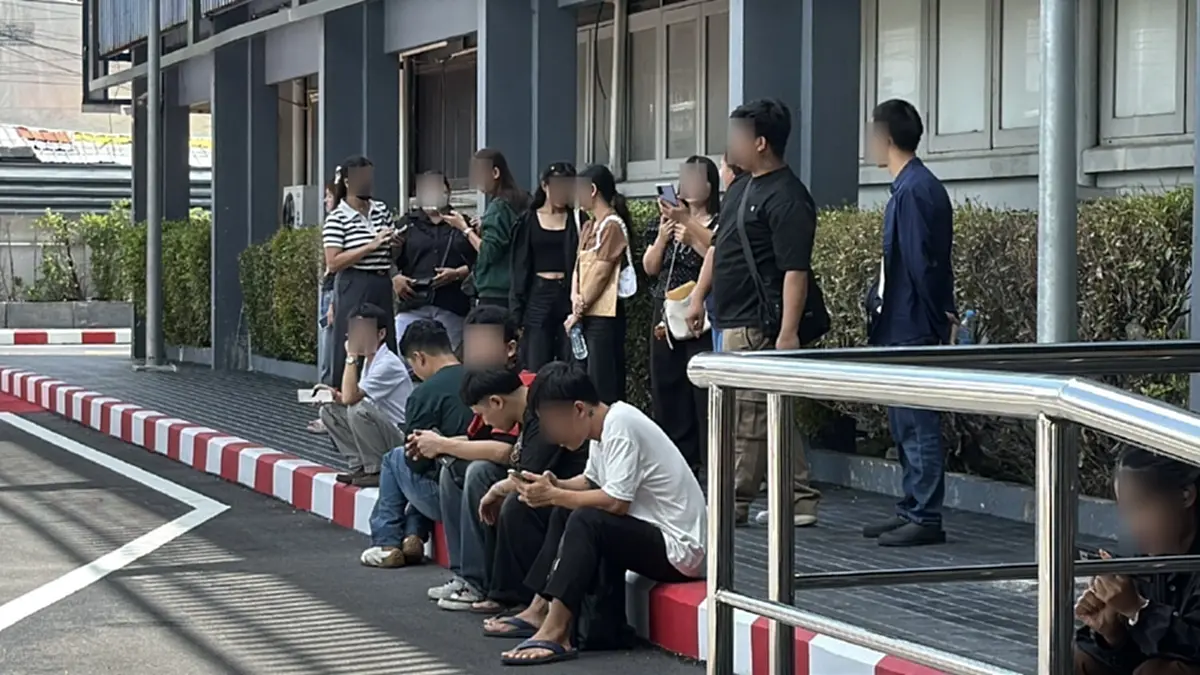 พนักงาน 60 ชีวิต โดนลอยแพ ร้านชาบูดังปิดสาขาหนี เสียหายหลักล้าน