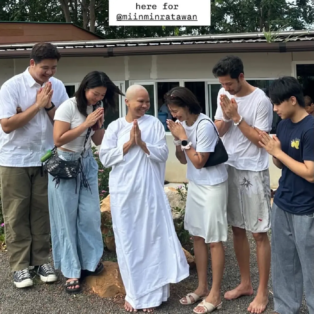 อนุโมทนาบุญ  เจ้าของบท "ละม่อม ไข่ตุ้ม" ละทางโลกเข้าพิธีบวชชี