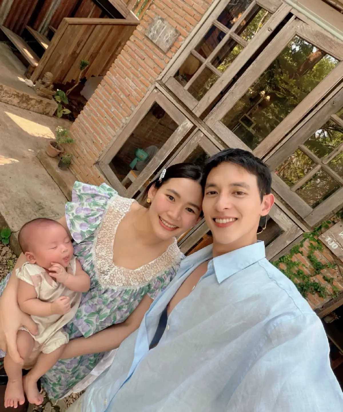 "เจมส์ จิรายุ" สาดคำอวยพรวันเกิดหวานซึ้ง ขอบคุณที่เป็นภรรยา