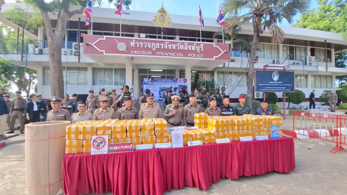ทลายโกดังยานรกกลางสิงห์บุรี ยึดยา 8 ล้านเม็ด มูลค่ากว่า 240 ล้าน