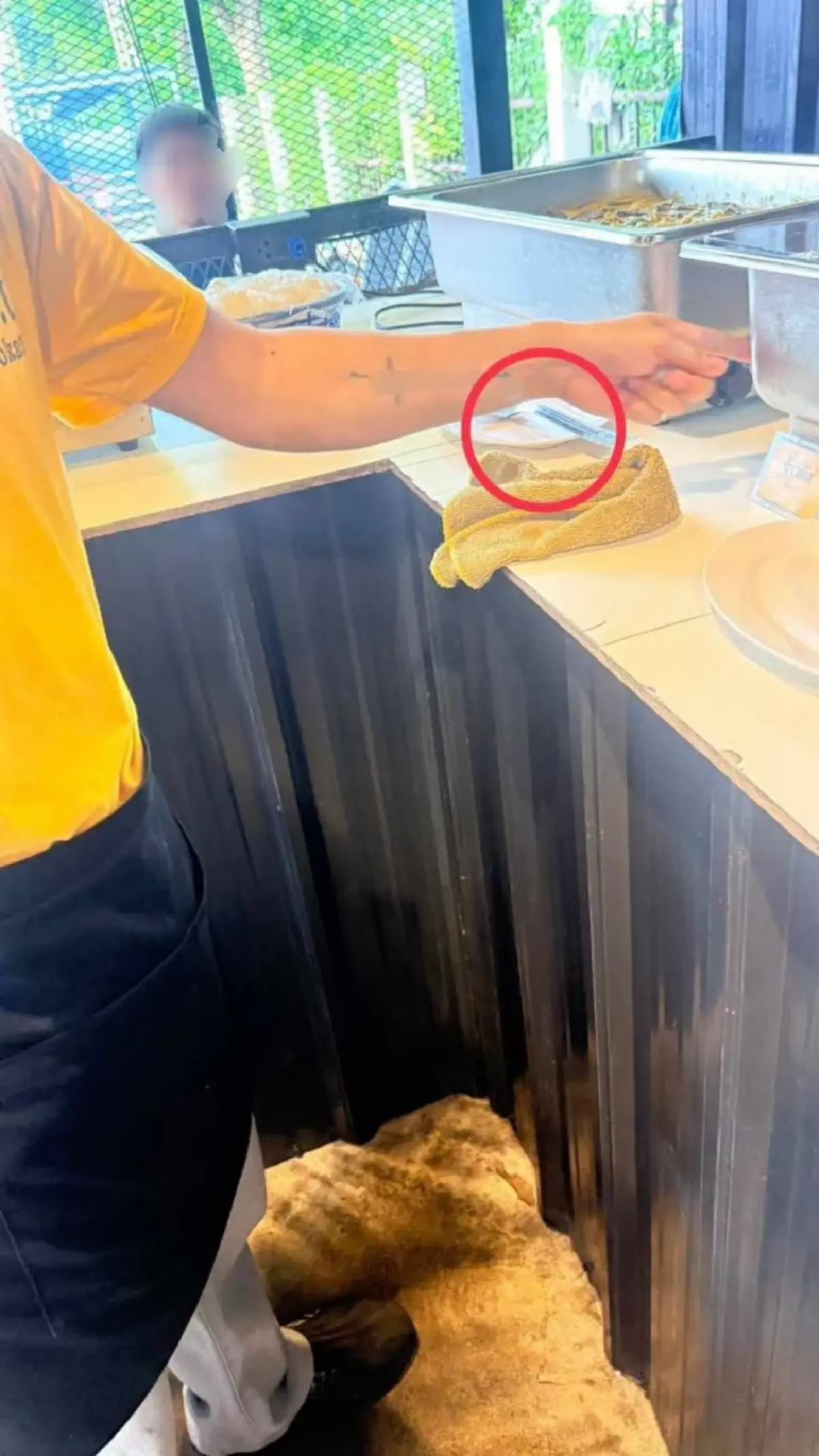 เตือนภัย กินบุฟเฟต์ถูกไฟดูด ข้อเสนอร้าน ทำชาวเน็ตวิจารณ์สนั่น