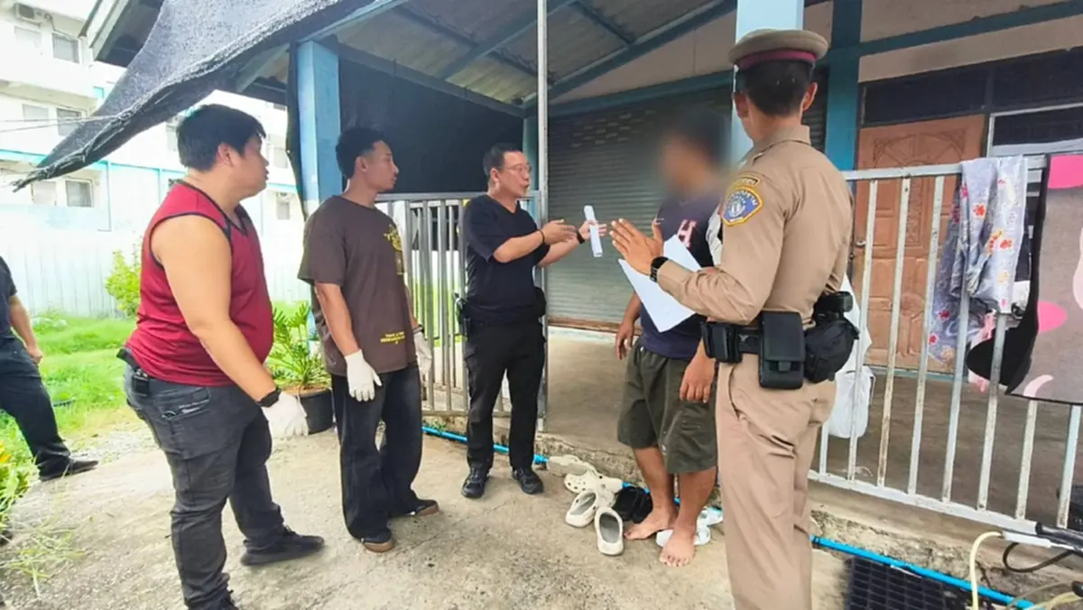 จับแอดมินเว็บพนันกลางลาดกระบัง เงินหมุน 76 ล้าน ค้นบ้านเจอเต็มๆ