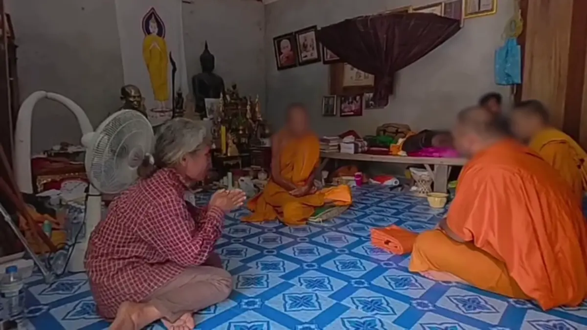 รวบพระ 13 พรรษาฉี่ม่วง แม่ร่ำไห้ "ผ้าเหลืองไม่ช่วยเลยเหรอ"