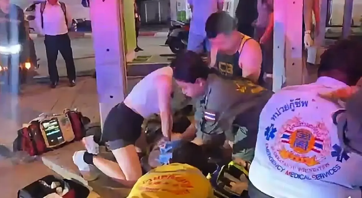 รู้แล้วใคร ฮีโร่สาวรีบจอดรถ ทำ CPR ช่วยคนเจ็บหมดสติกลางถนน