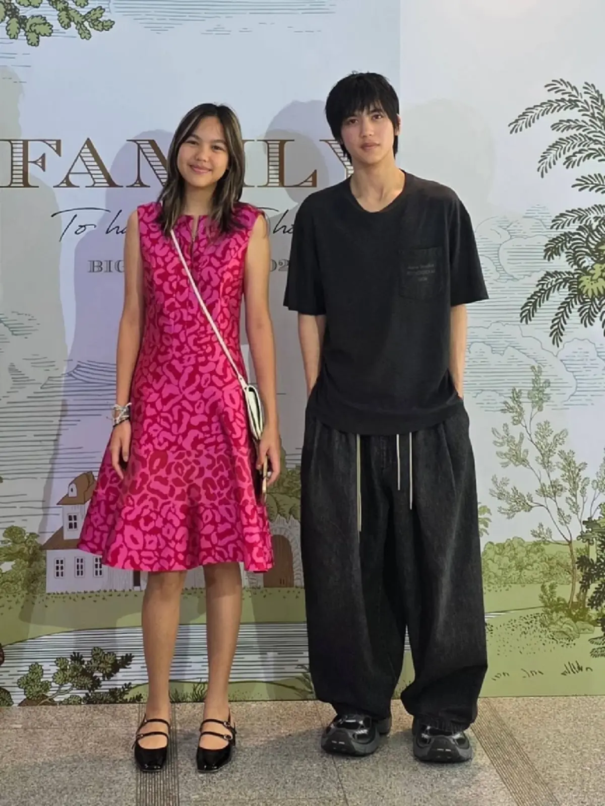 ส่องภาพล่าสุด "น้องพิพ" ลูกชาย "ปิ๊บ รวิชญ์" โตเป็นหนุ่มแล้ว