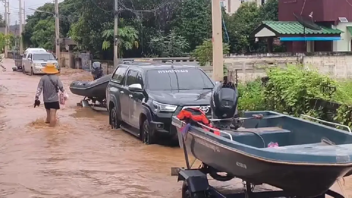 น้ำท่วมน่านพ้นจุดพีค! สังเวยแล้ว 3 ศพ เร่งฟื้นฟูเมือง-รับมือฝน