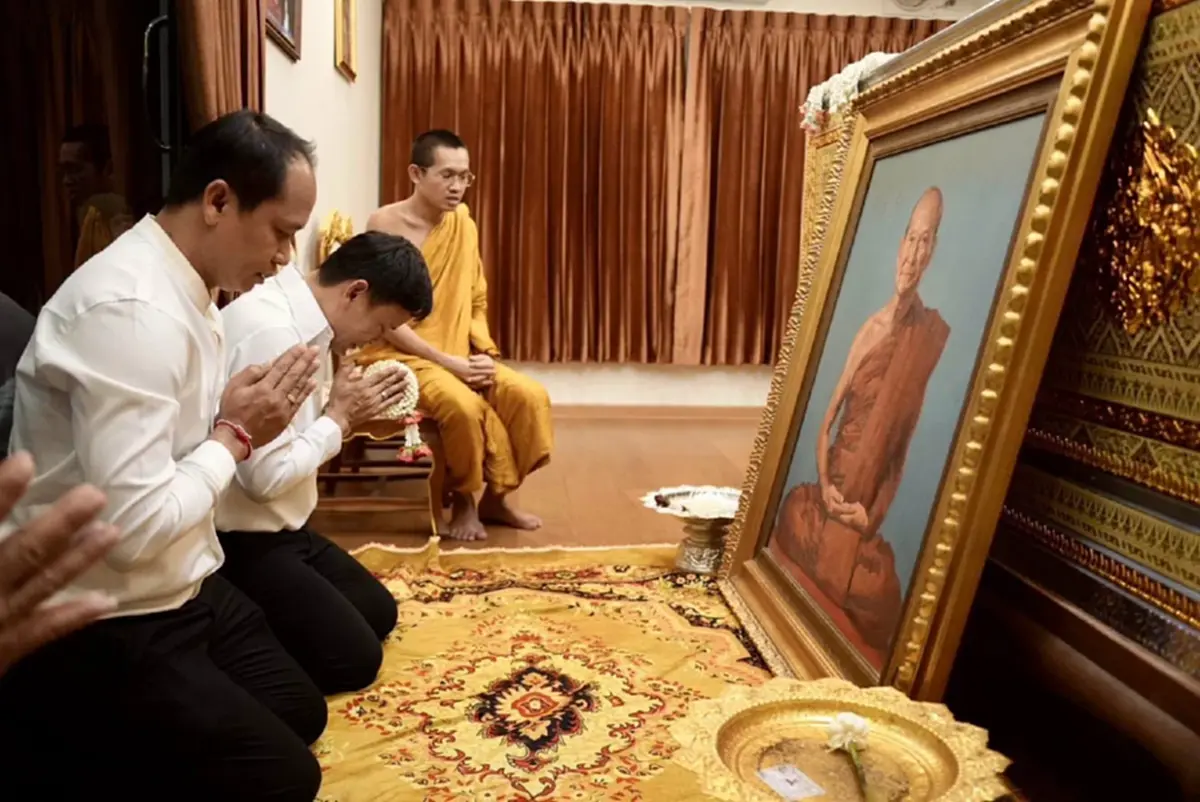 สุดกลั้น "ไผ่ พงศธร" เผยความในใจถึง "หลวงปู่จื่อ" หลังละสังขาร