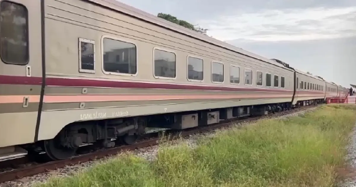สลด! รถไฟด่วนพิเศษเฉี่ยวชายวัย 84 ดับ ขณะข้ามจุดลักข้ามใกล้สถานี