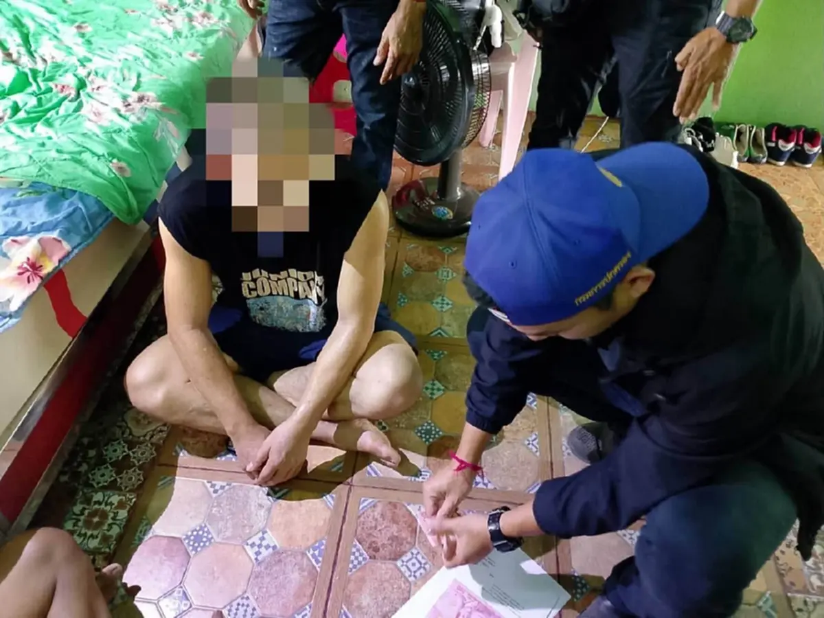 ใครเป็นลูกค้าตรวจเลือดด่วน 2 พ่อค้า LGBTQ รับติดเชื้อ HIV ทั้งคู่
