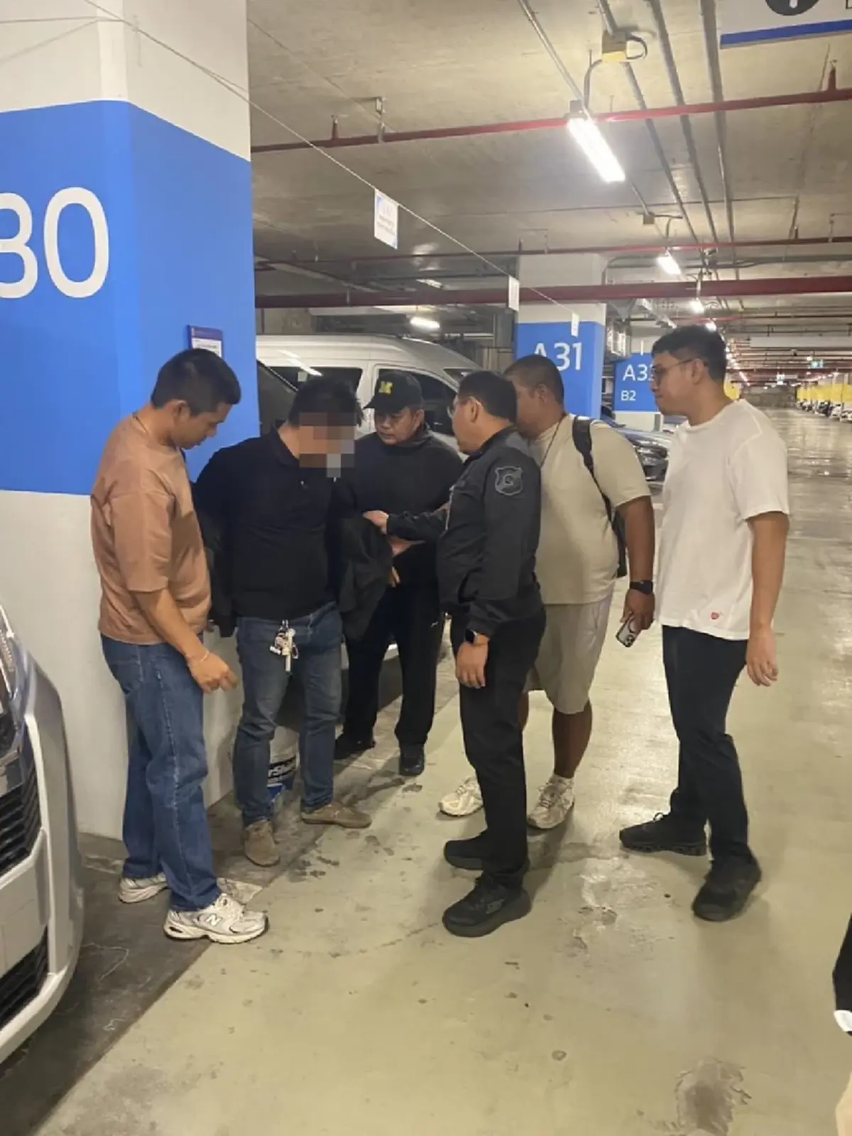 จับคนขับรถตู้ ตัดต่อรูปใส่ชุดสืบฯ อวดโซเชียลฉ่ำ ค้นประวัติอึ้ง