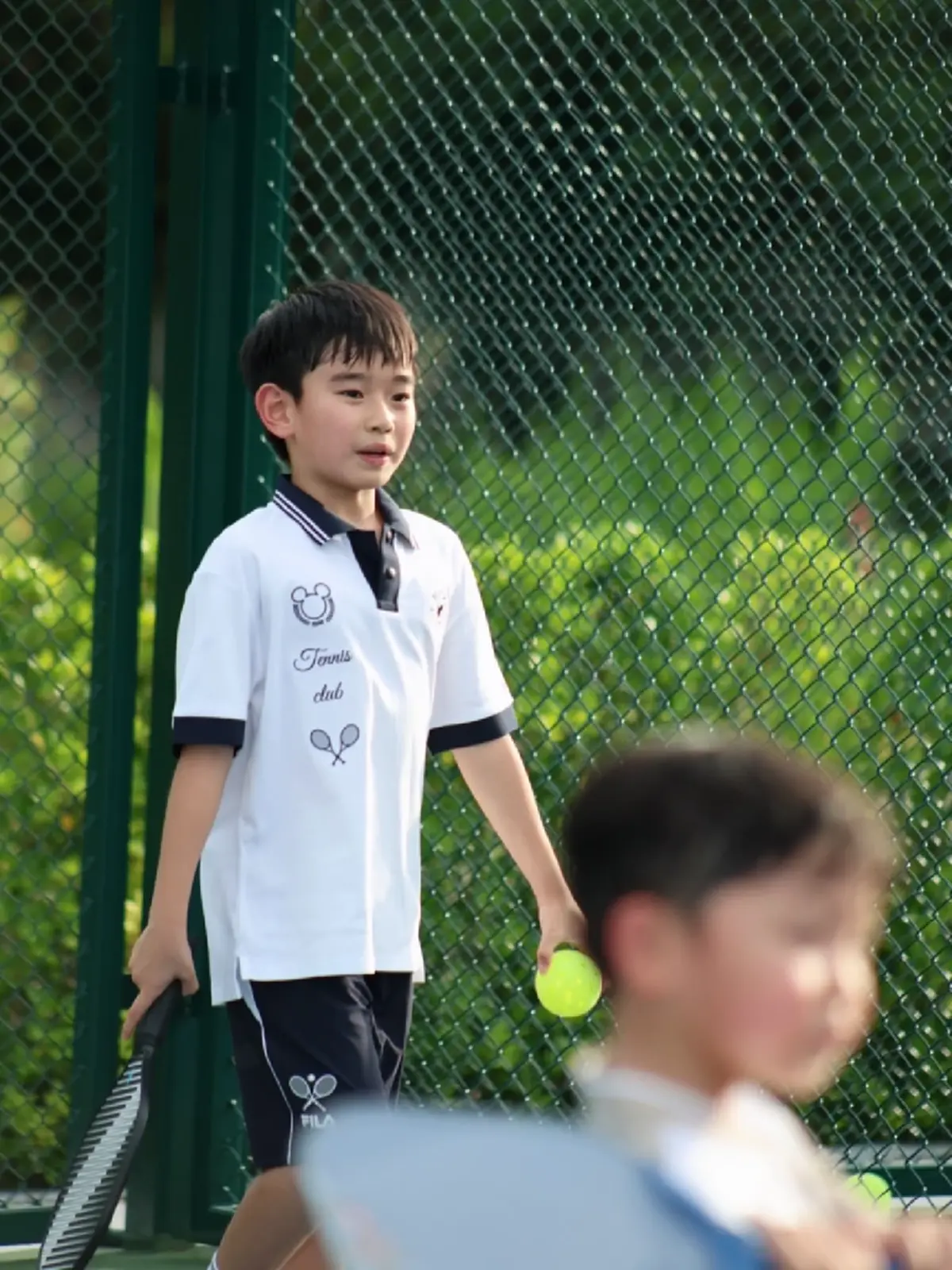 หล่อละมุนจนต้องโฟกัส ลูกชาย "เนย โชติกา" ยิ่งโตยิ่งหล่อ