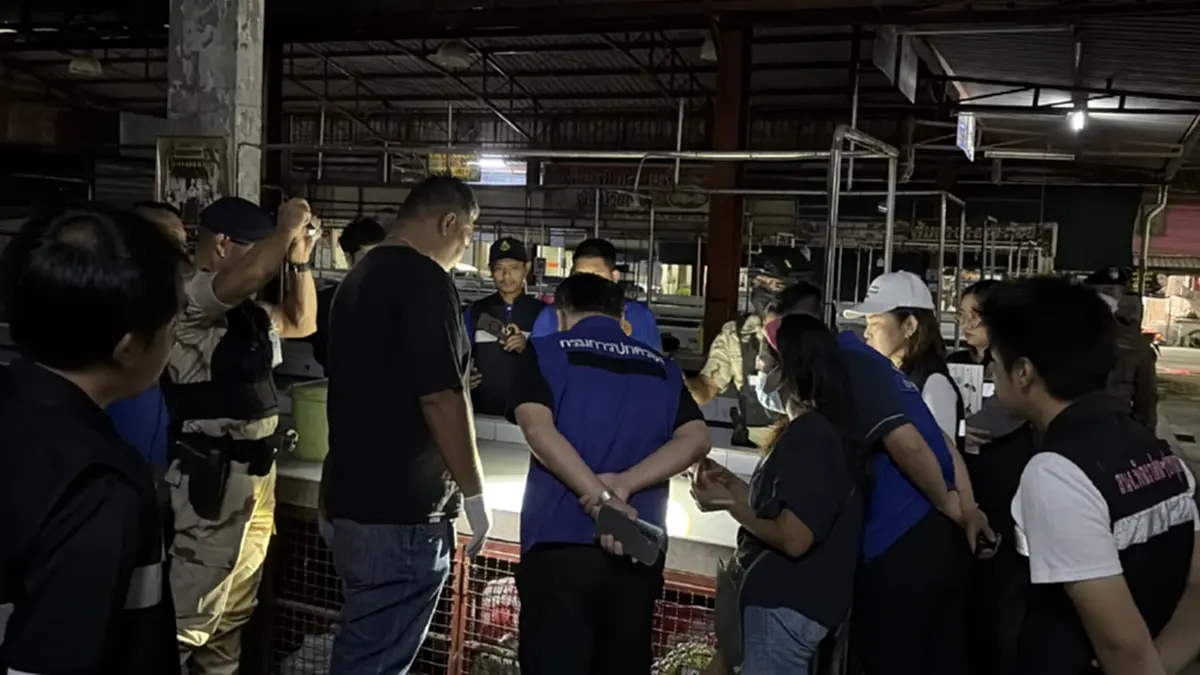 ว่อนคลิปสาวรวมกลุ่ม 200 ปี ตำรวจบุกตรวจ เจอ 2 รายรับตรง ๆ มารอลูกค้า