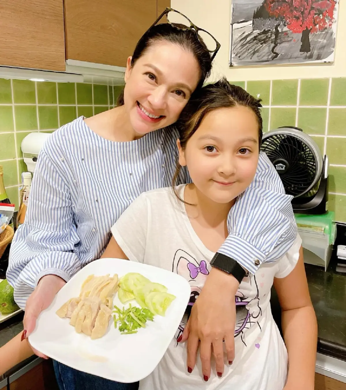"แหม่ม คัทลียา" ควงสามี-ลูกสาวออกงาน   ถอดแบบความสวยแม่เป๊ะ