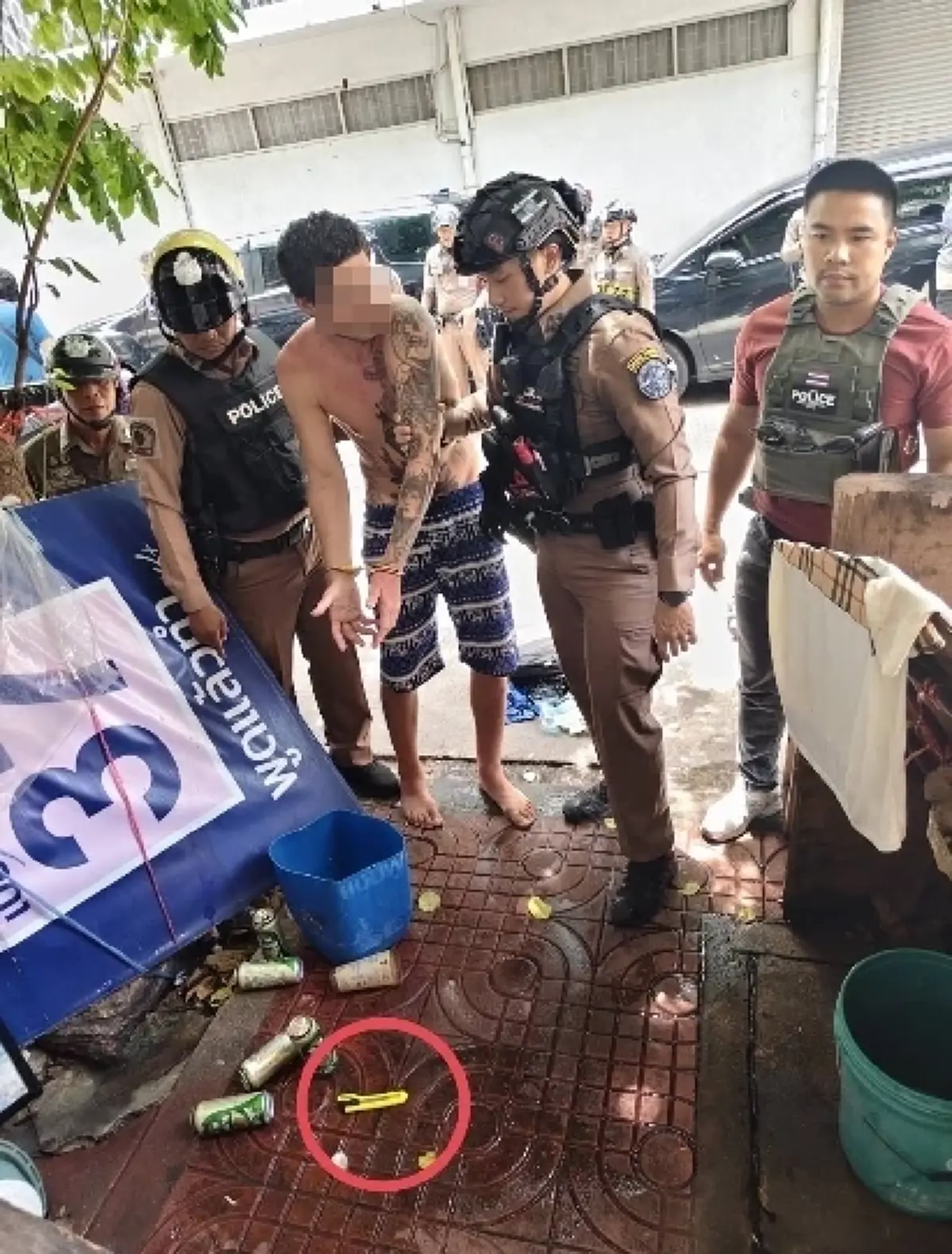 ระทึกเสือป่า! หนุ่มมะกันก่อเหตุลักทรัพย์ ใช้อาวุธทำร้ายตำรวจสาหัส