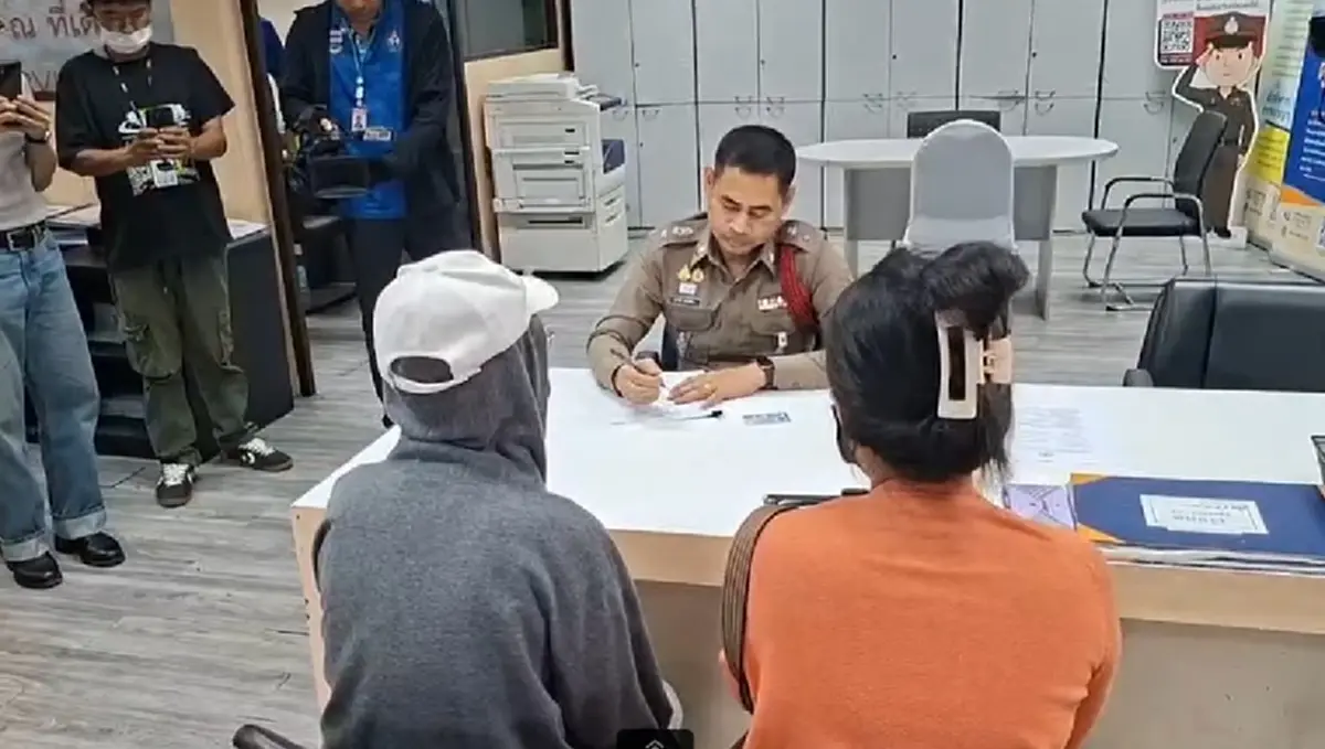 รู้แล้วอึ้ง ผจก.บาร์โฮสต์เผยเหตุผลโกนหัวสาว หลังค้างบิล 6 หมื่น