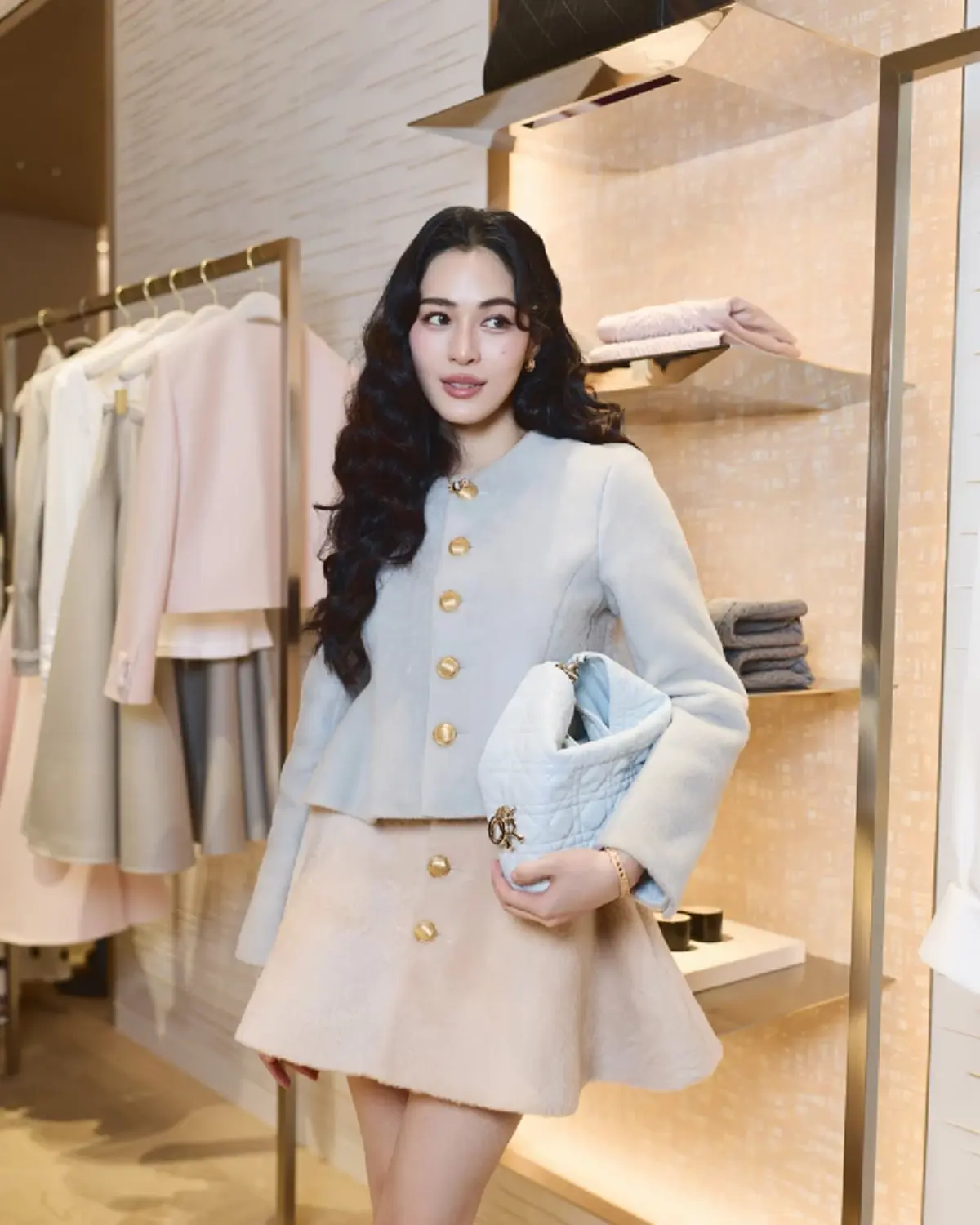 หลิงหลิง คอง คว้าอันดับ 1 ผู้หญิงที่สวยที่สุดในโลก 2026