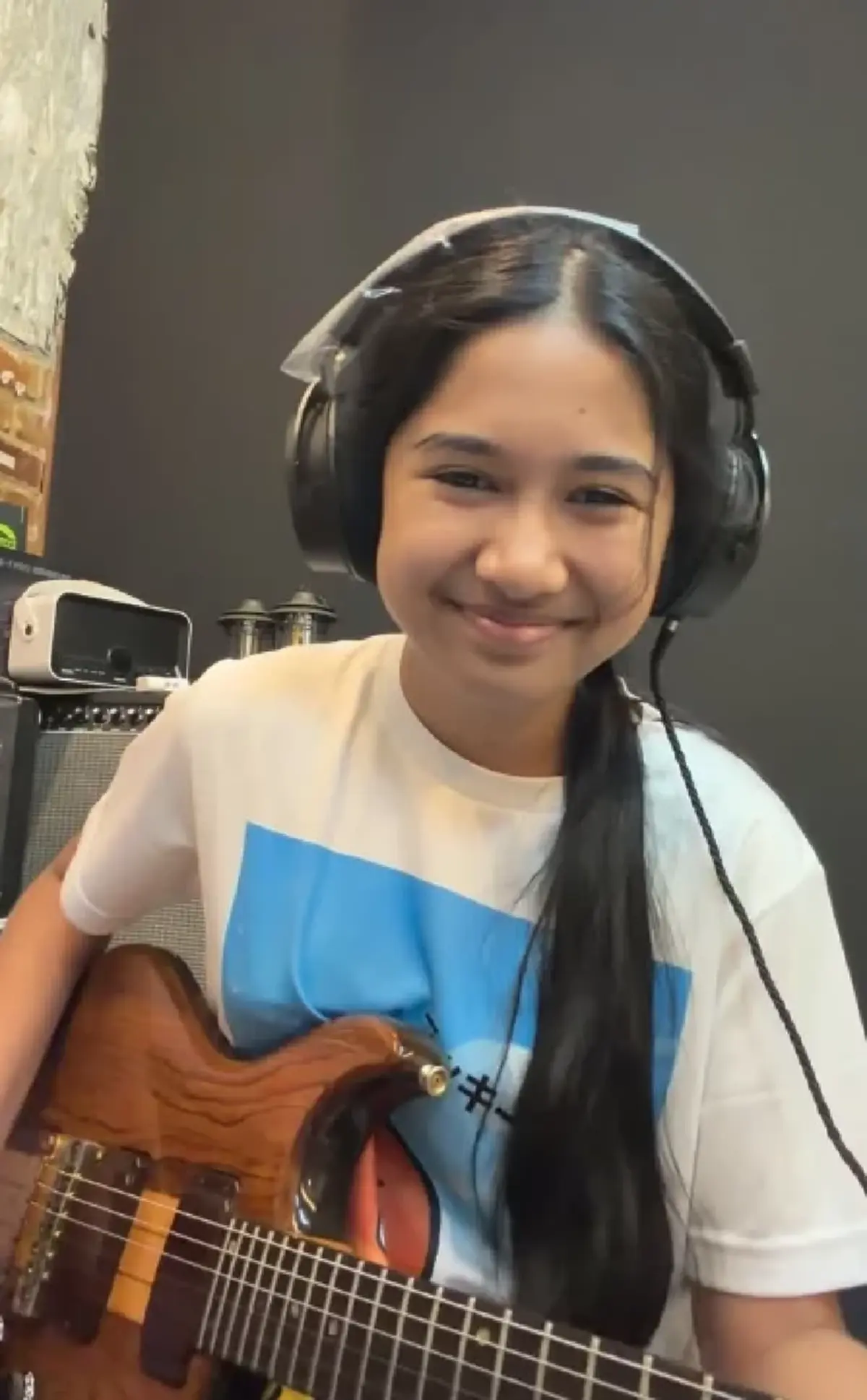 รู้จัก "เนเน่ รอยัล" โปรไฟล์ไม่ธรรมดา คว้า Golden Buzzer ทะลุรอบชิง AGT
