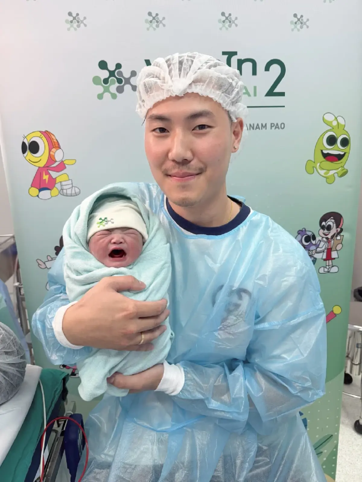 น่ารักเกินต้าน! ส่องชัดๆ "น้องเซญ่า" ลูกสาวสุดรัก แพท ณปภา - พี ชานนท์