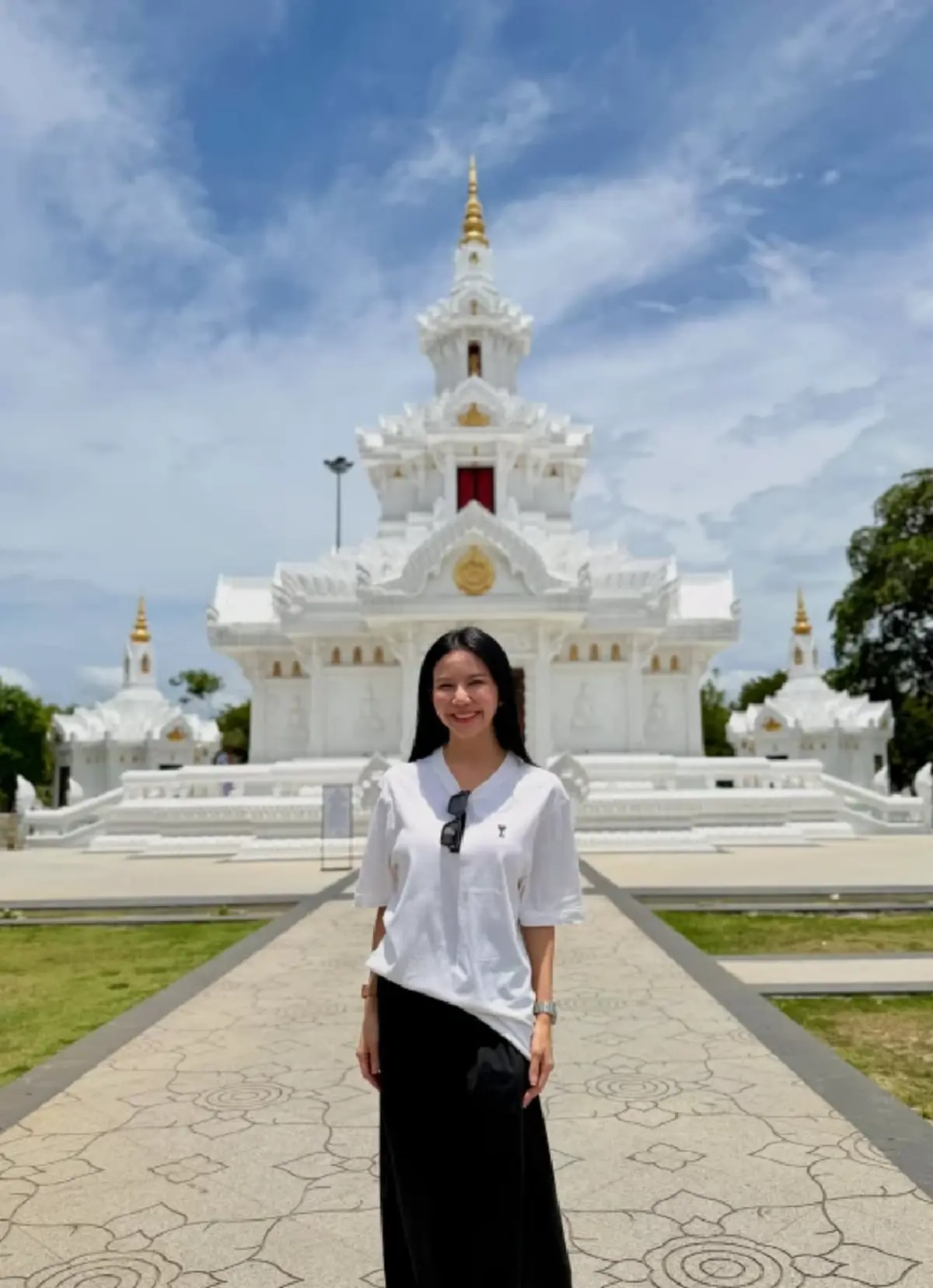 "จ๊ะ นงผณี" เผยตัวเลขมงคล จุดประทัดขอพรศาลหลักเมืองใต้