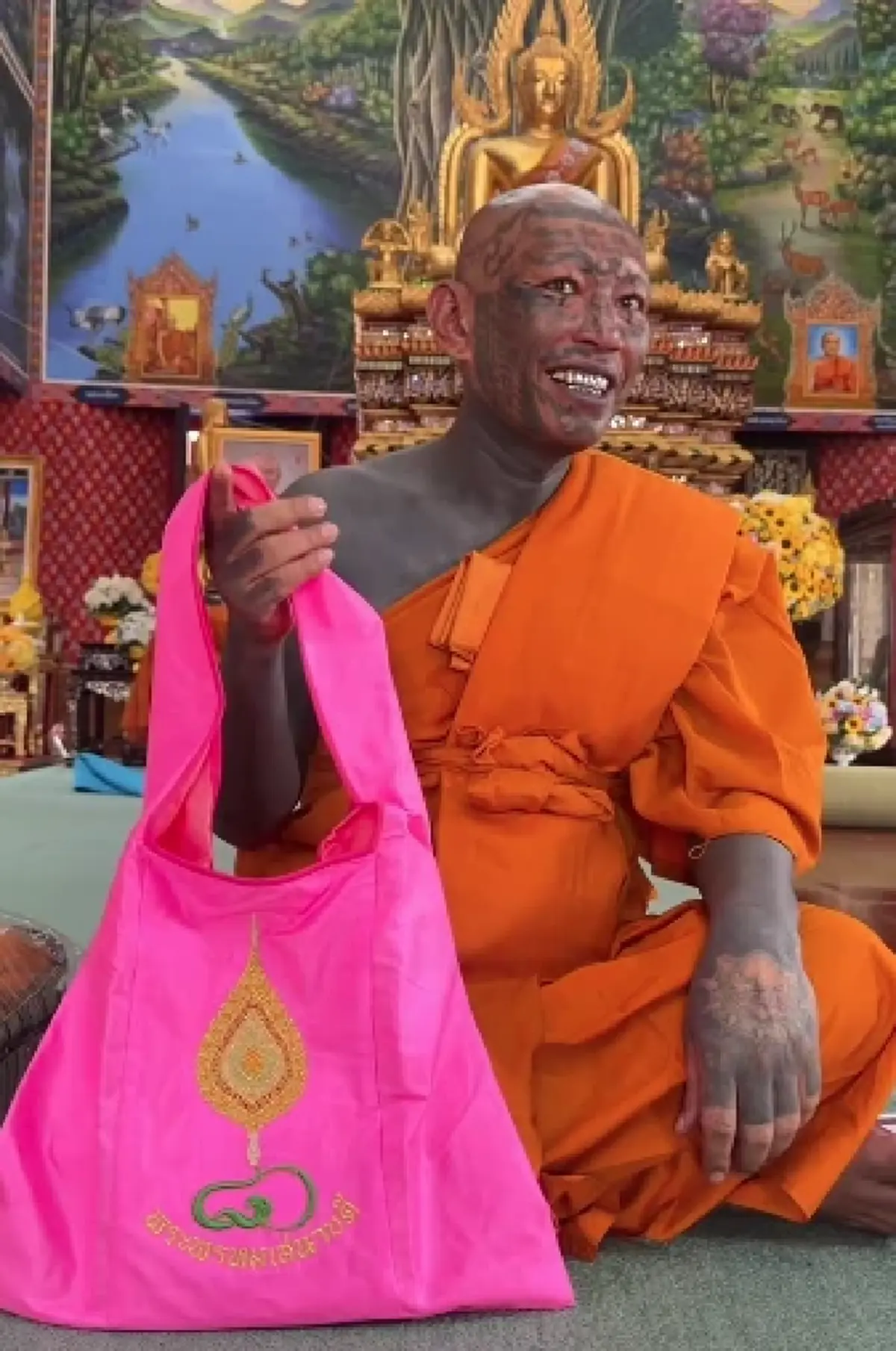 ฮือฮา "เก่ง ลายพราง" เผยเลขพระบวชใหม่ หลังเข้าพิธีอุปสมบทศึกษาธรรม