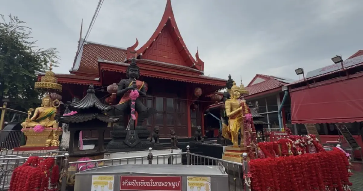 คดีพลิก? ลูกศิษย์วัดดัง เผยอีกมุม หลังลือเตรียมจับ "พระชื่อดัง"