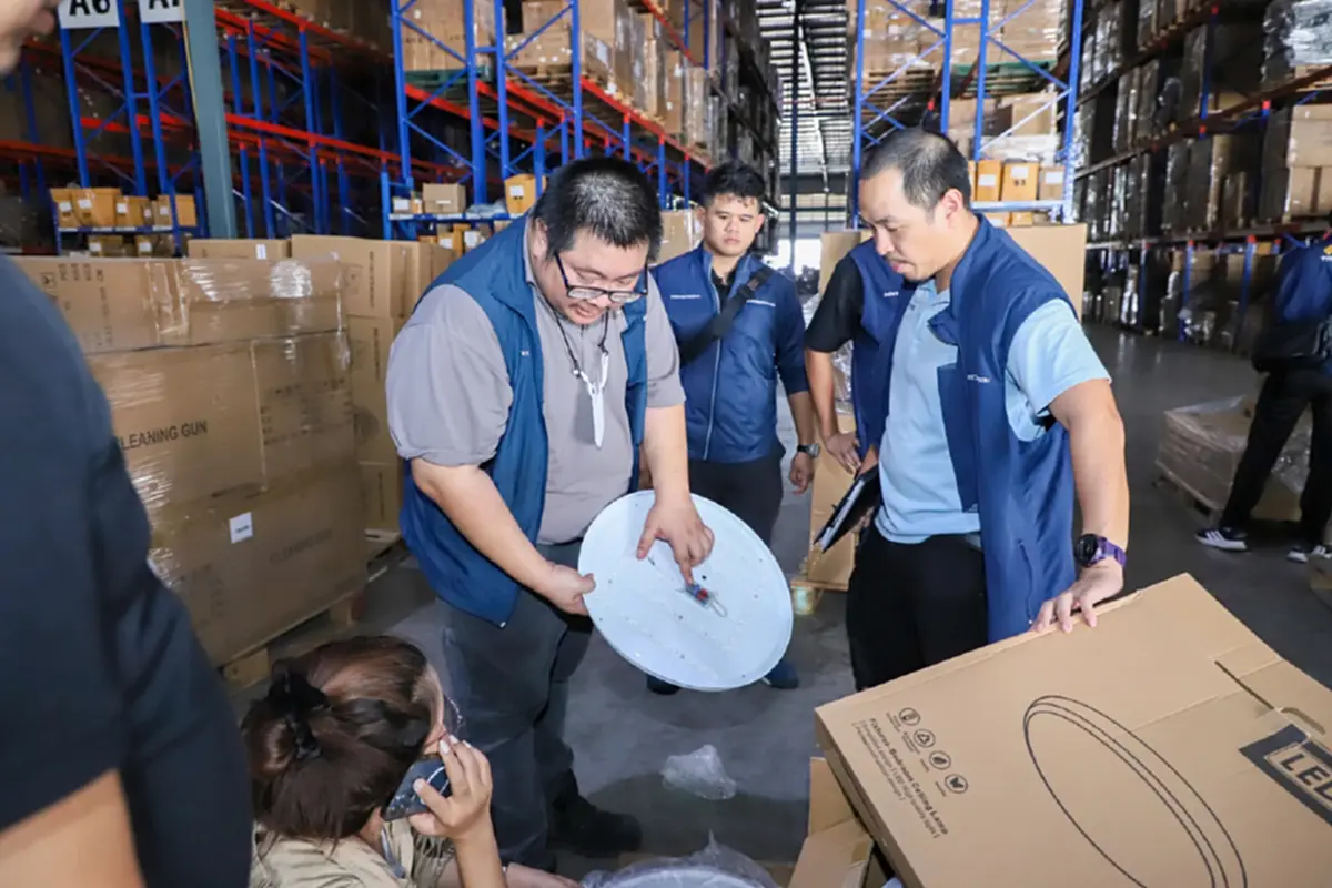 ล้างบางเครื่องใช้ไฟฟ้าเถื่อน ยึด 7,400 ชิ้น เสี่ยงไฟช็อต-ไฟไหม้