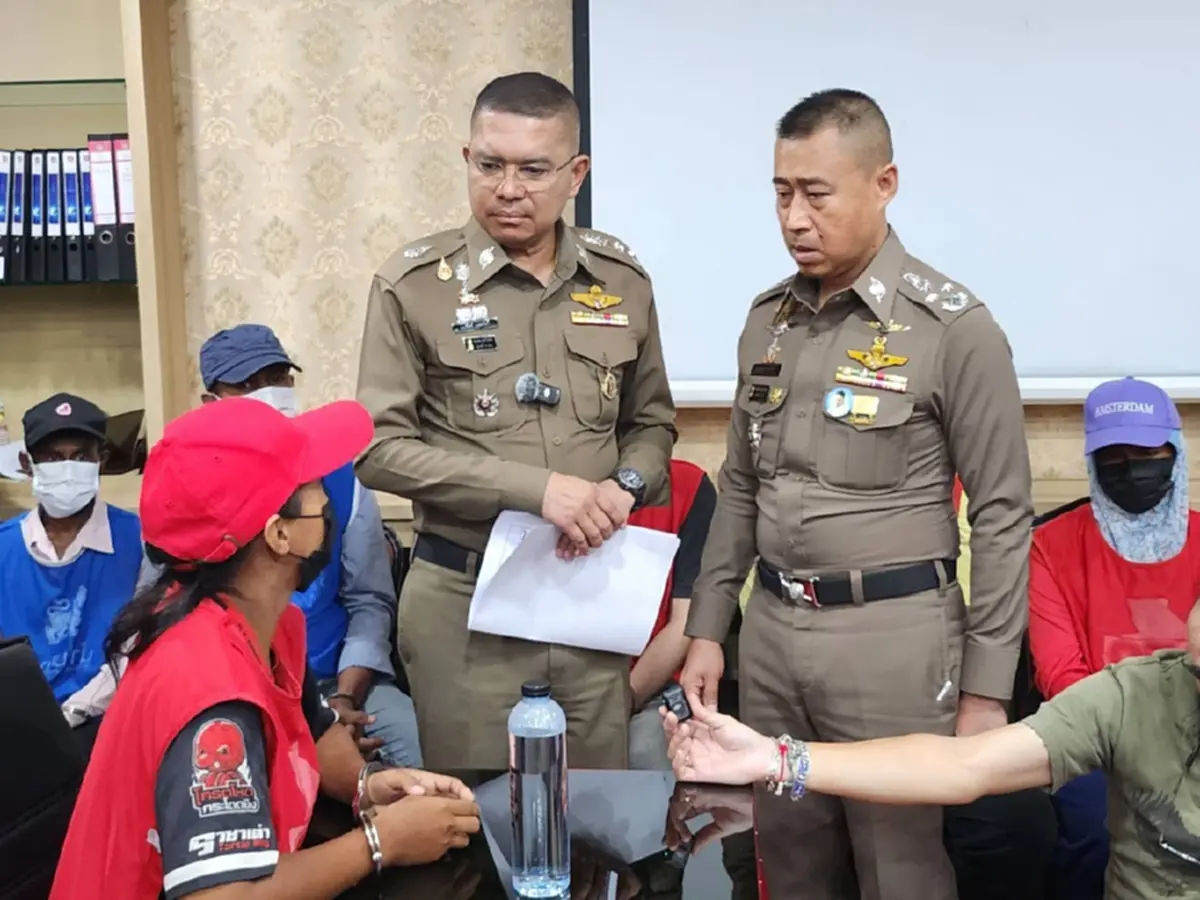 ทลายขบวนการสวมทะเบียน 0 รวบ 26 ราย ปมเกี่ยวข้องเจ้าหน้าที่รัฐ