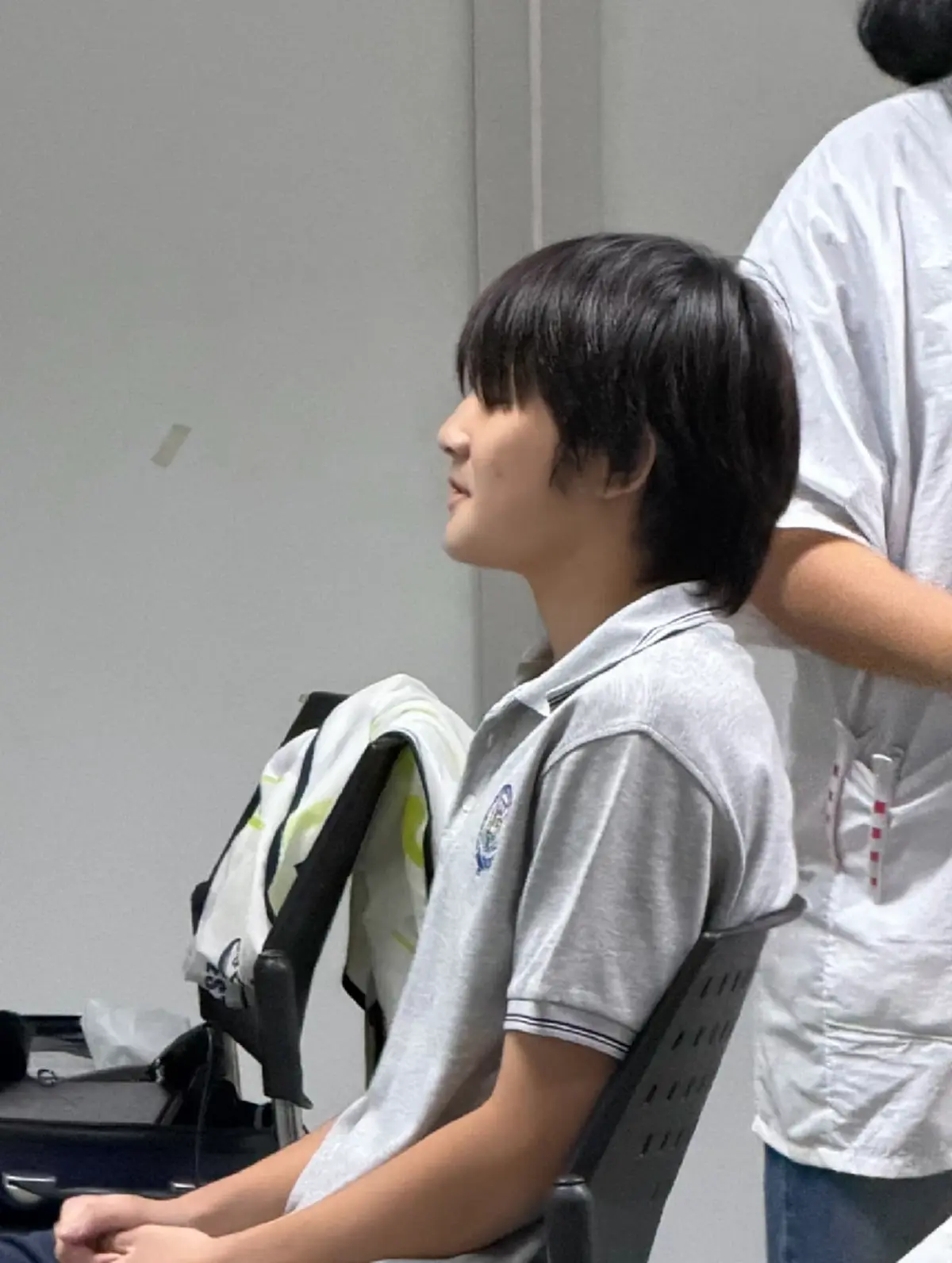 ลูกชายเต๋า สมชาย "น้องสุขใจ" ตัดผมลุคใหม่ หล่อออร่าพุ่ง