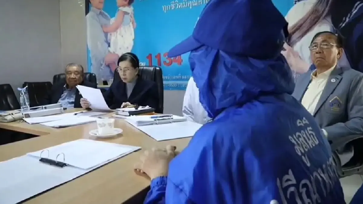 นรก 3 ปี พ่อขี้ยากะทำลูกสาวแท้ๆ ทุกข์ระทมมานานจนเป็นสาว