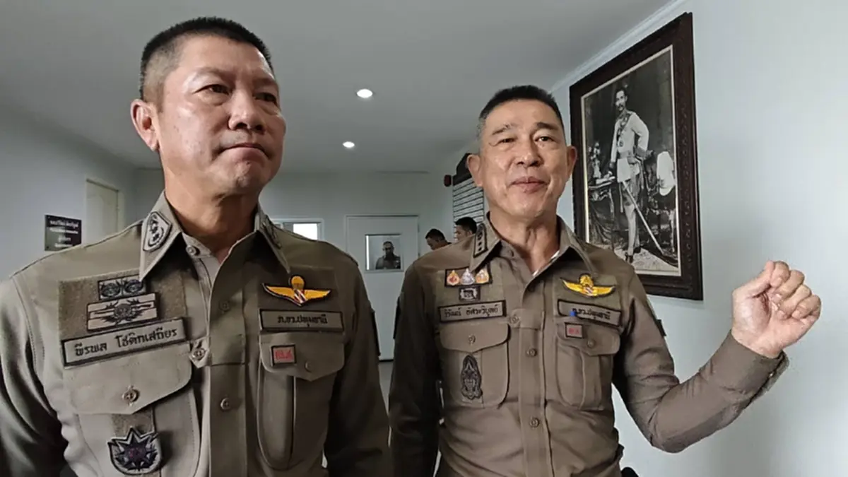 ผู้การปทุมฯ สั่งสอบด่วน 3 วัน ปมคลิปพลเมืองดีพบตำรวจหลับยกโรงพัก